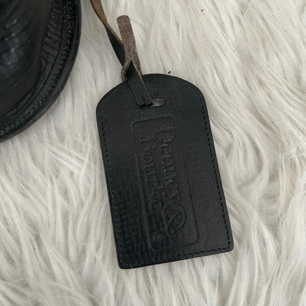 RARE 1980s Dooney & bourke leather saddle bag with RiRi zipper - Picture 2 of 11